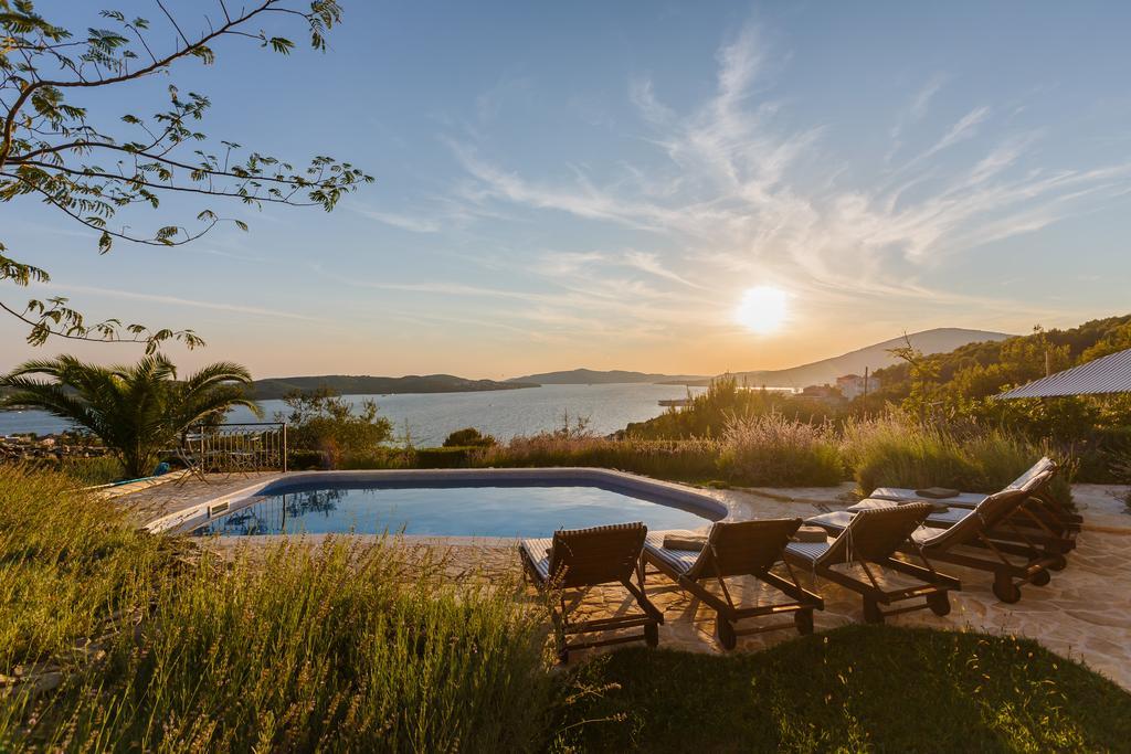 Villa Amarina Trogir Luaran gambar